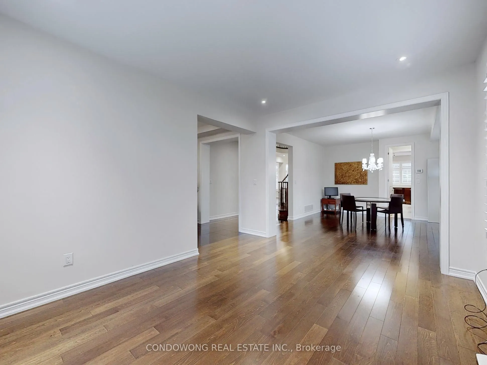7 Yorkton Boulevard, Markham, ON L6C 0J9