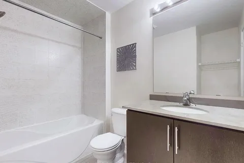 7 Yorkton Boulevard, Markham, ON L6C 0J9