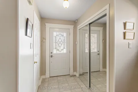 9 Constellation Crescent, Richmond Hill, ON L4C 8J8