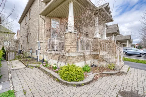 20 Seiffer Crescent, Richmond Hill, ON L4E 0J1