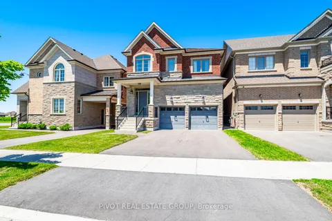 4 Clara May Avenue, East Gwillimbury, ON L9N 0R4