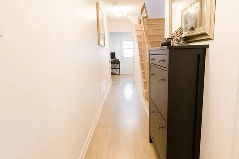 102 Roy Grove Way, Markham, ON L6E 0T7