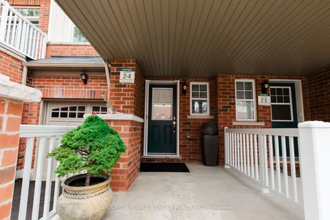 102 Roy Grove Way, Markham, ON L6E 0T7