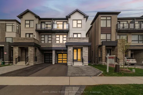 539 New England Court, Newmarket, ON L3X 0M5