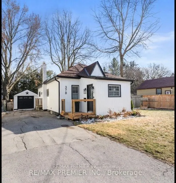 378 Andrew Street, Newmarket, ON L3Y 1H4