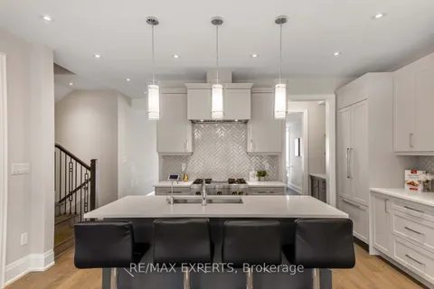 75 Bethpage Crescent, ON L3X 1B8