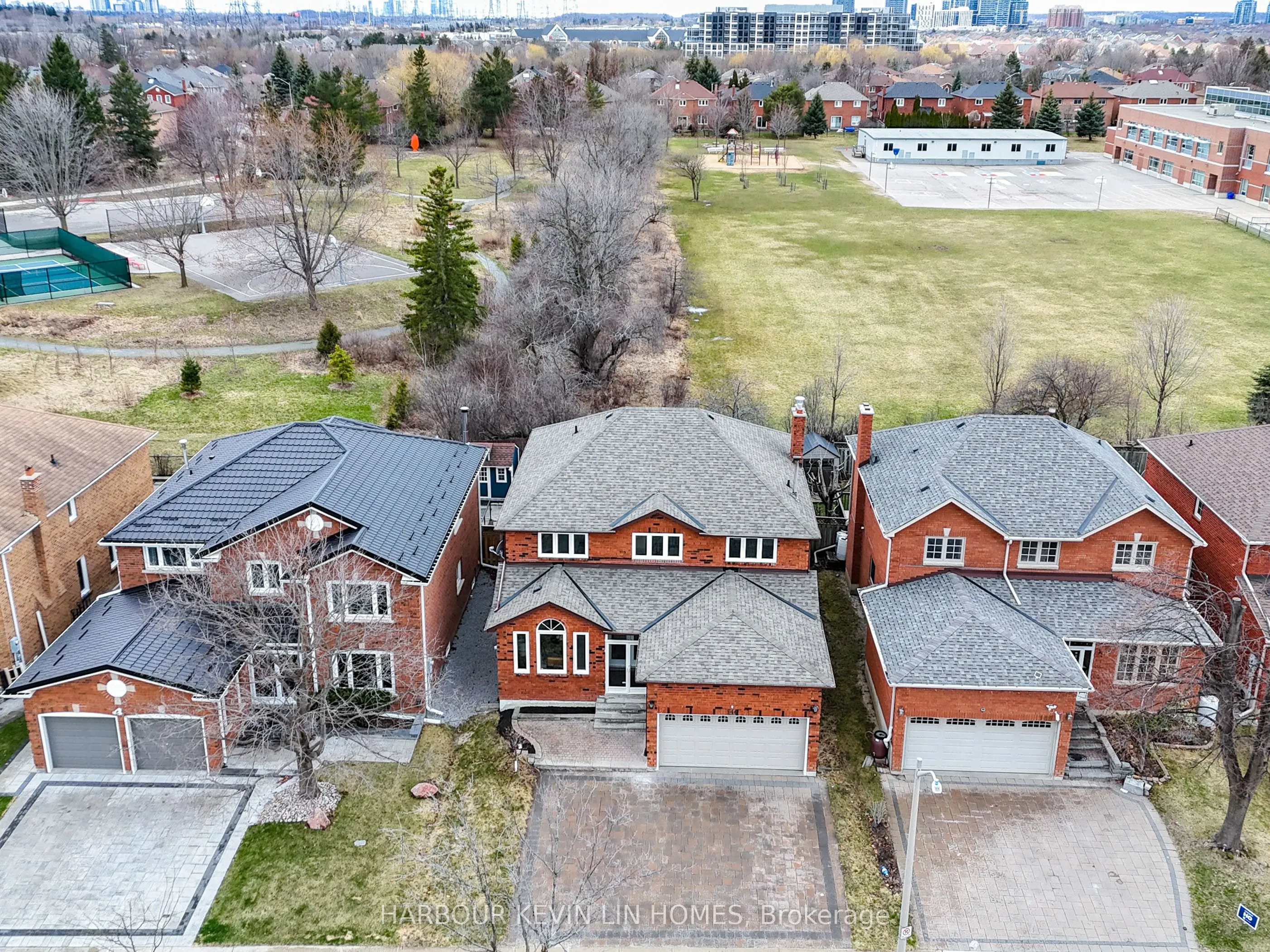 146 Valleymede Drive, Richmond Hill, ON L4B 1T2