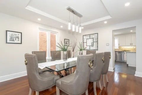 146 Valleymede Drive, Richmond Hill, ON L4B 1T2