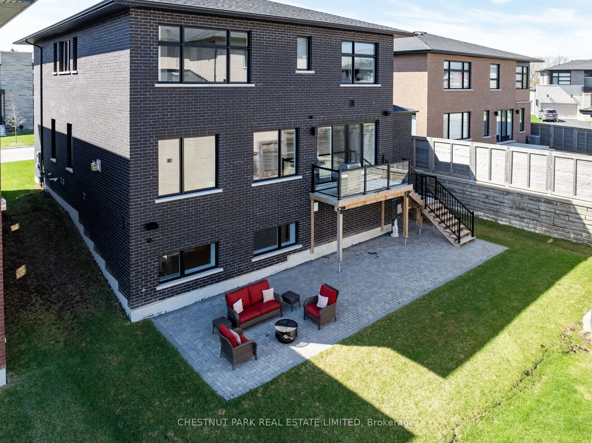 29 Limerick Street, Richmond Hill, ON L4E 3W9