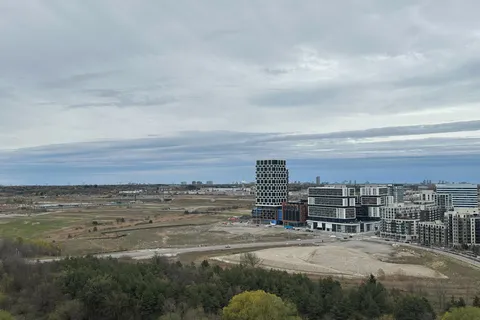 18 Water Walk Drive, Markham, ON L3R 6L5