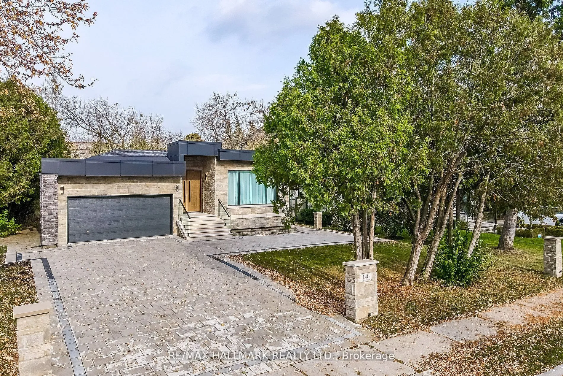 148 May Avenue, Richmond Hill, ON L4C 3S6