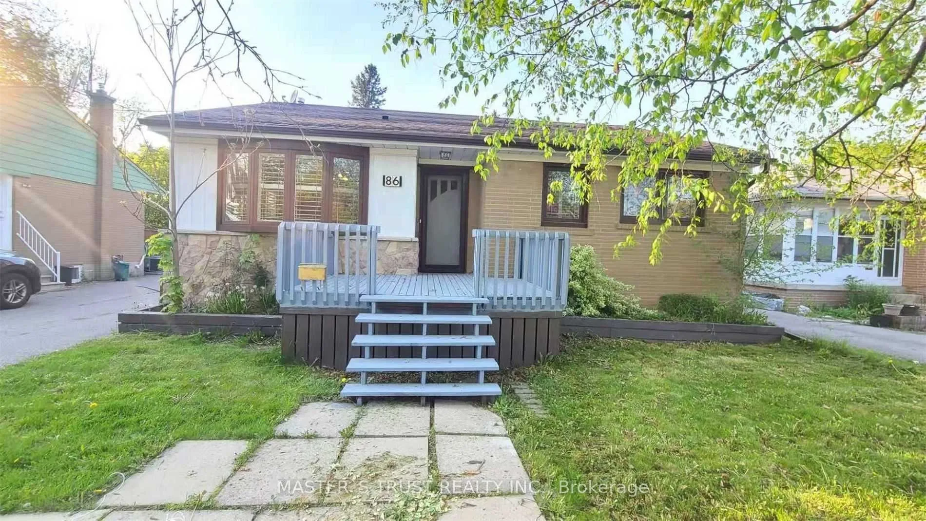 86 Rockport Crescent, Richmond Hill, ON L4C 2L8