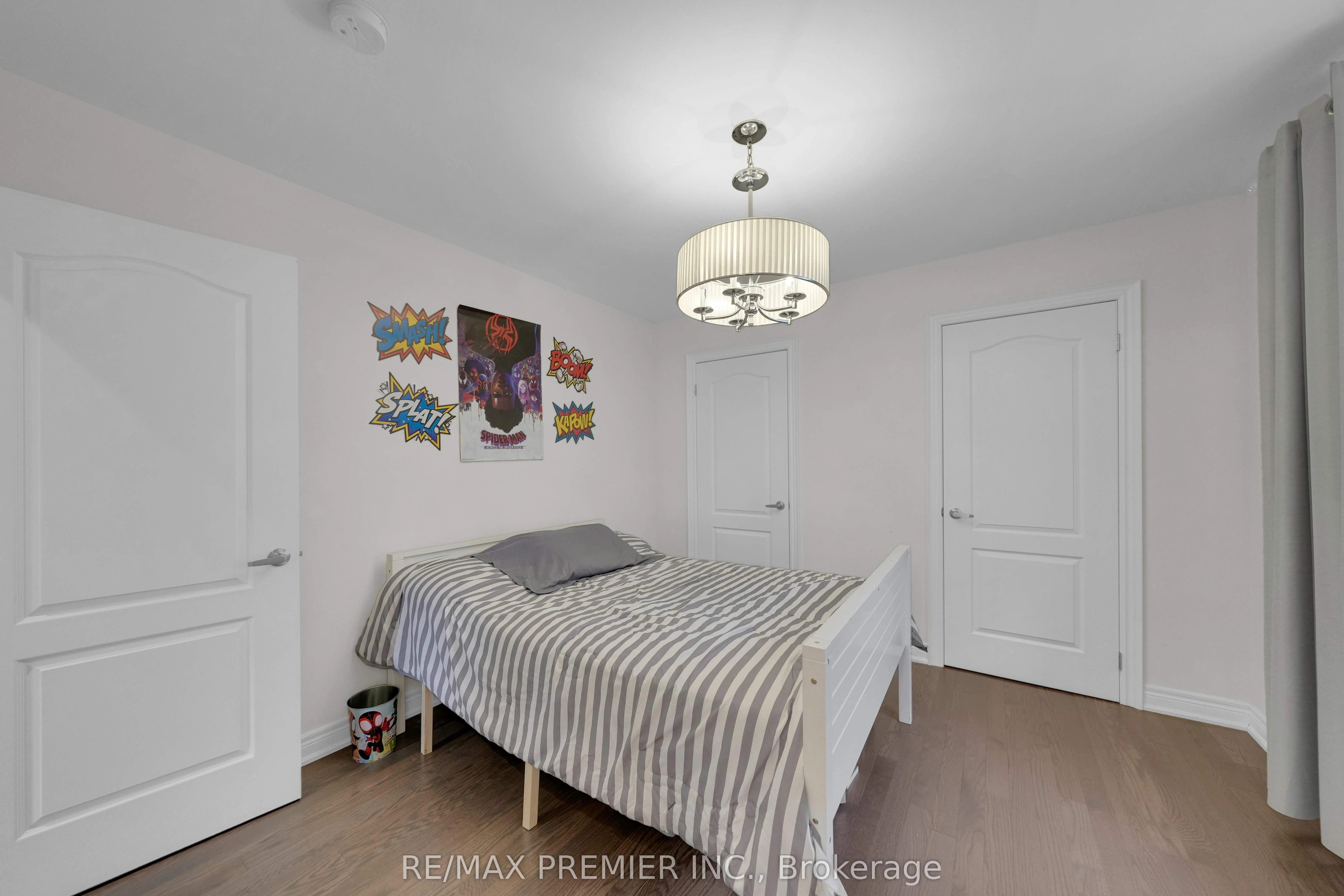34 McDonnell Crescent, Bradford West Gwillimbury, ON L3Z 0S7