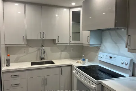 308 Cornell Centre Boulevard, Markham, ON L6B 0W6