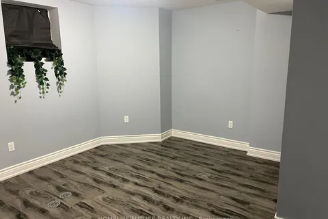 308 Cornell Centre Boulevard, Markham, ON L6B 0W6