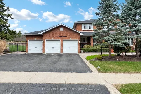 80 Findlay Avenue, King, ON L7B 1E1