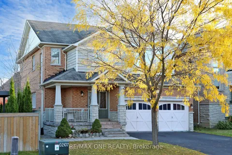 45 Mapleton Mills Drive, King, ON L0G 1T0