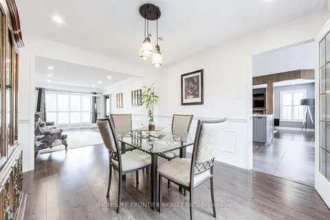 292 Crossland Gate, ON L3X 1B2