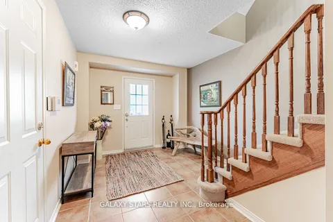 24 Post Oak Drive, Richmond Hill, ON L4E 4G8