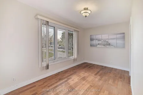 164 Bayview Avenue, Georgina, ON L4P 2S9