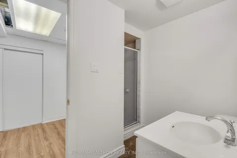 15 Chancery Road, Markham, ON L6E 1T7