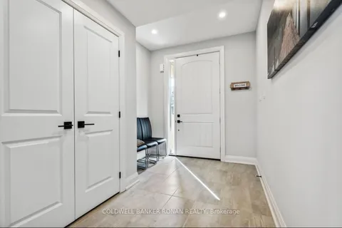 22 Kiernan Crescent, New Tecumseth, ON L9R 0V3