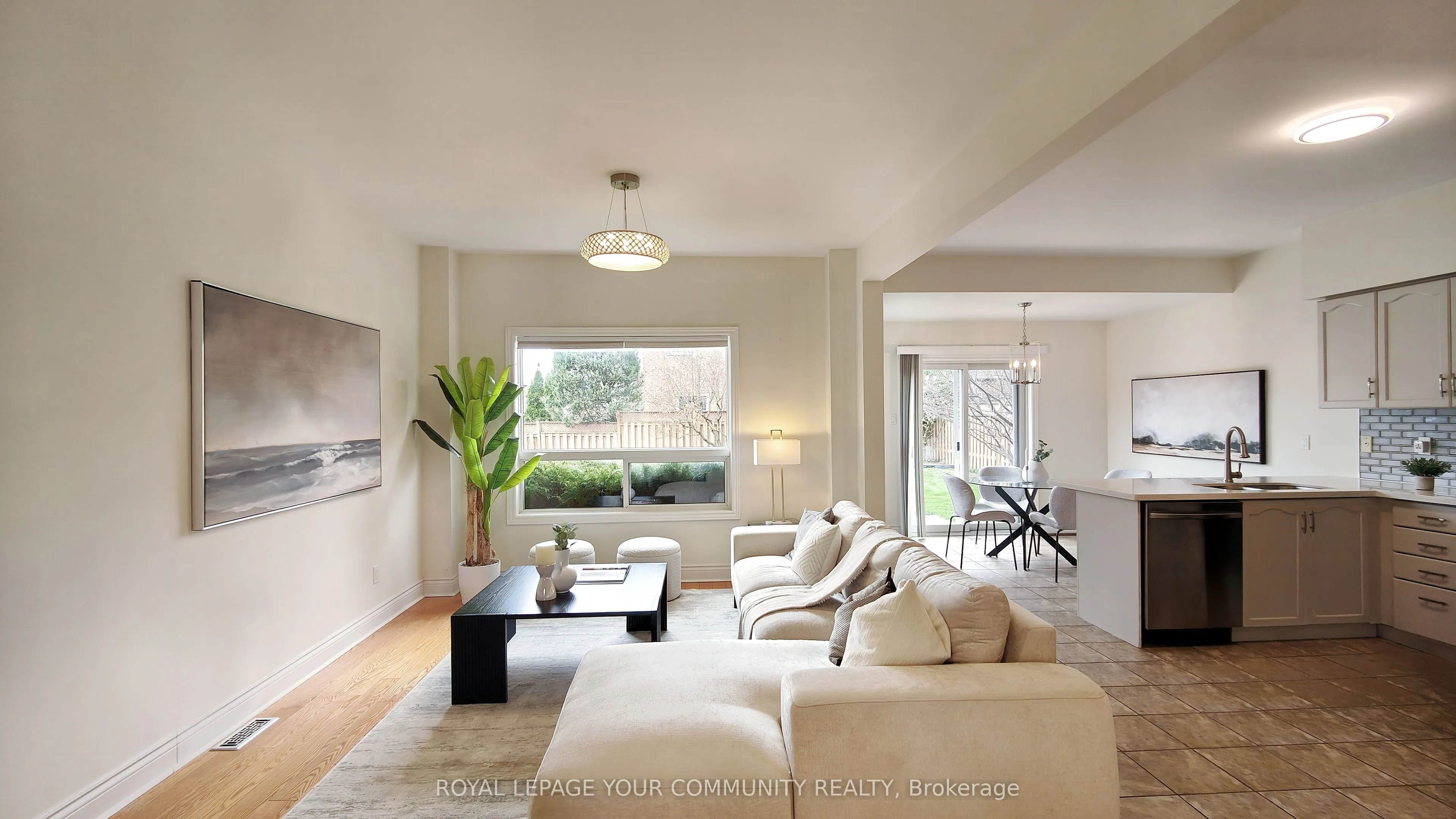 550 Greig Circle, Newmarket, ON L3Y 8S6