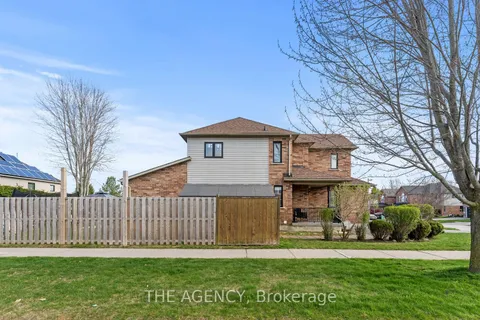 53 Burnaby Drive, Georgina, ON L4P 3Y9
