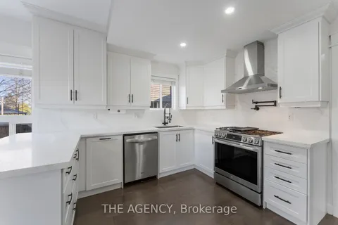 53 Burnaby Drive, Georgina, ON L4P 3Y9