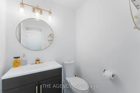 53 Burnaby Drive, Georgina, ON L4P 3Y9