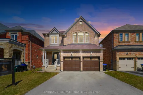 32 Amberwing Landing, Bradford West Gwillimbury, ON L3Z 0H9