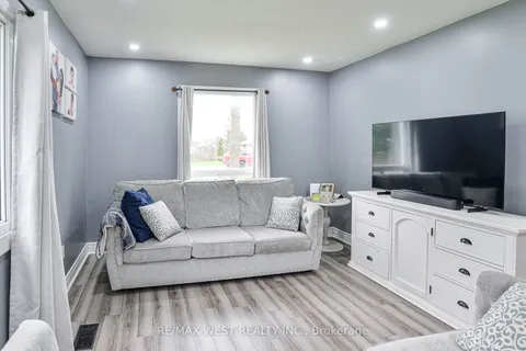 8855 Webster Road, ON L0M 1K0