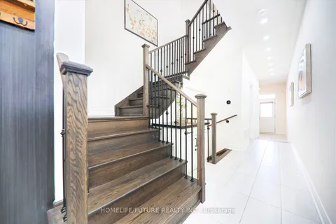 52 Ryler Way, Markham, ON L3S 0E7