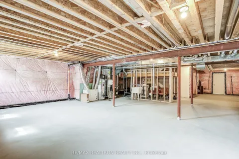 49 Bowline Vista N/A, East Gwillimbury, ON L9N 0W2