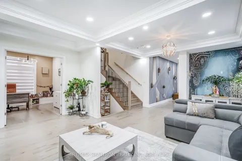 49 Bowline Vista N/A, East Gwillimbury, ON L9N 0W2