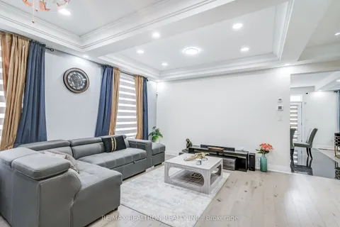 49 Bowline Vista N/A, East Gwillimbury, ON L9N 0W2