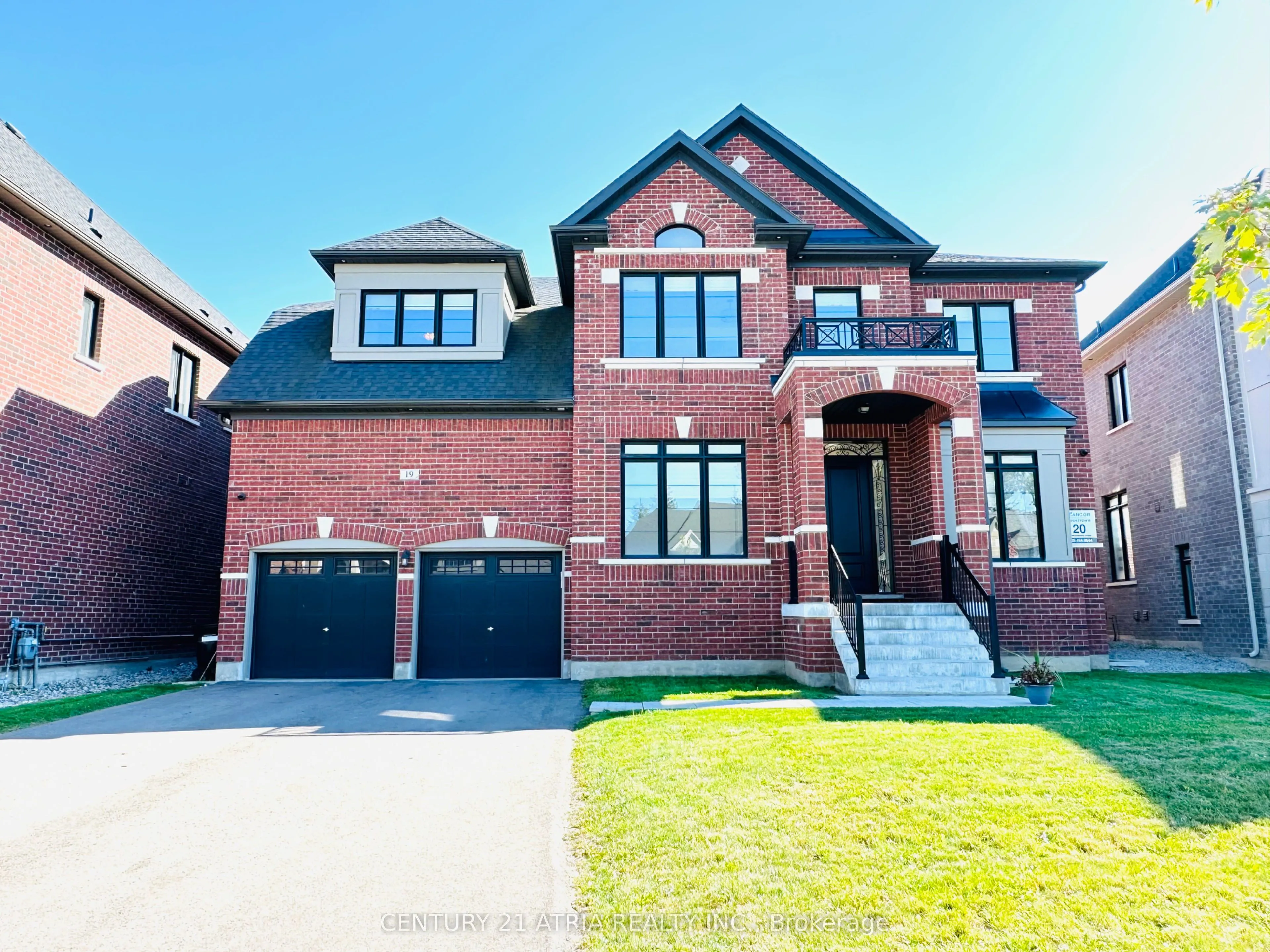 19 Mumberson Street, Innisfil, ON L0L 1L0