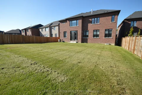 19 Mumberson Street, Innisfil, ON L0L 1L0