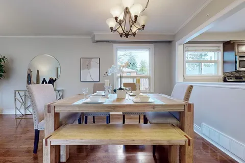 368 Balkan Road, Richmond Hill, ON L4C 2P1