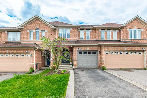 32 Millcliff Circle, ON L4G 7N7