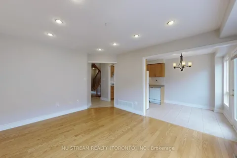 131 Rideau Drive, Richmond Hill, ON L4B 4P2
