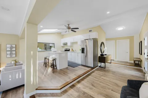 12 Mac Avenue, ON L4P 3W5