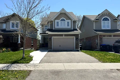 69 Wallace Street, ON L9R 2G6