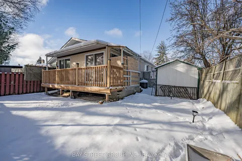 352 Taylor Mills Drive, ON L4C 2T9