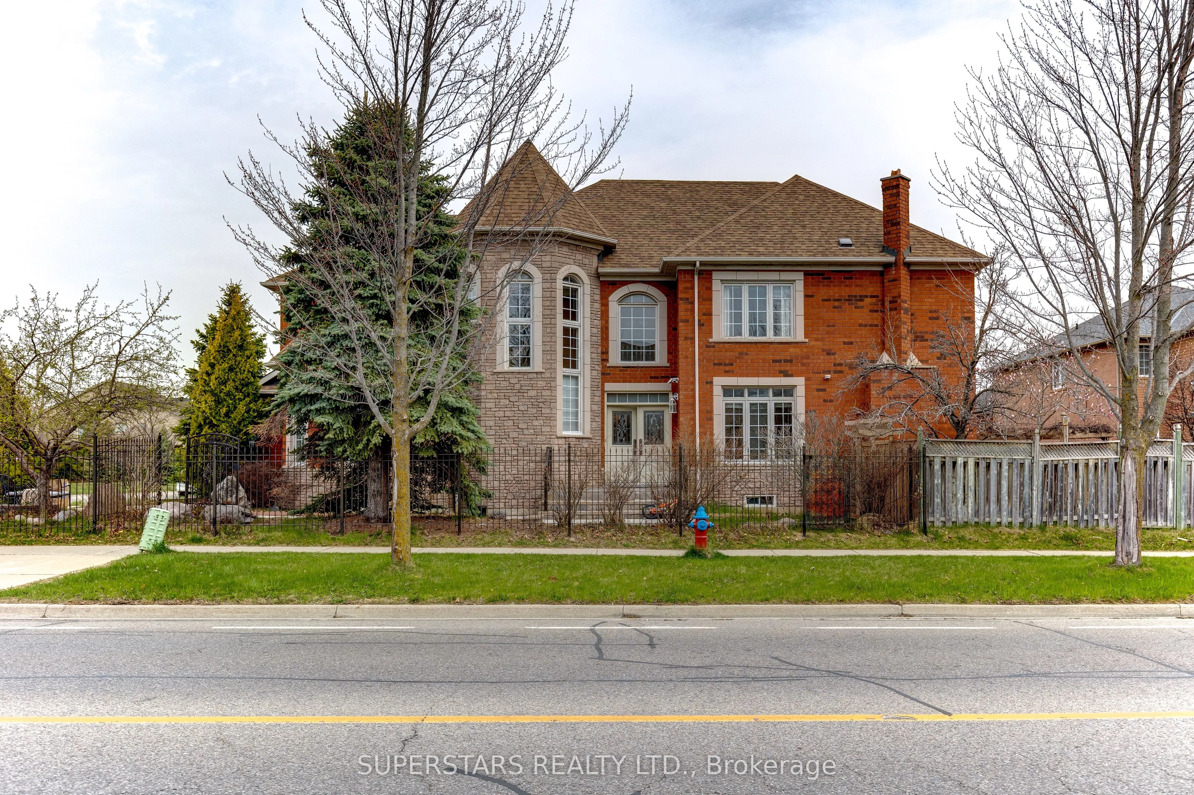 207 Frank Endean Road, Richmond Hill, ON L4S 1S3