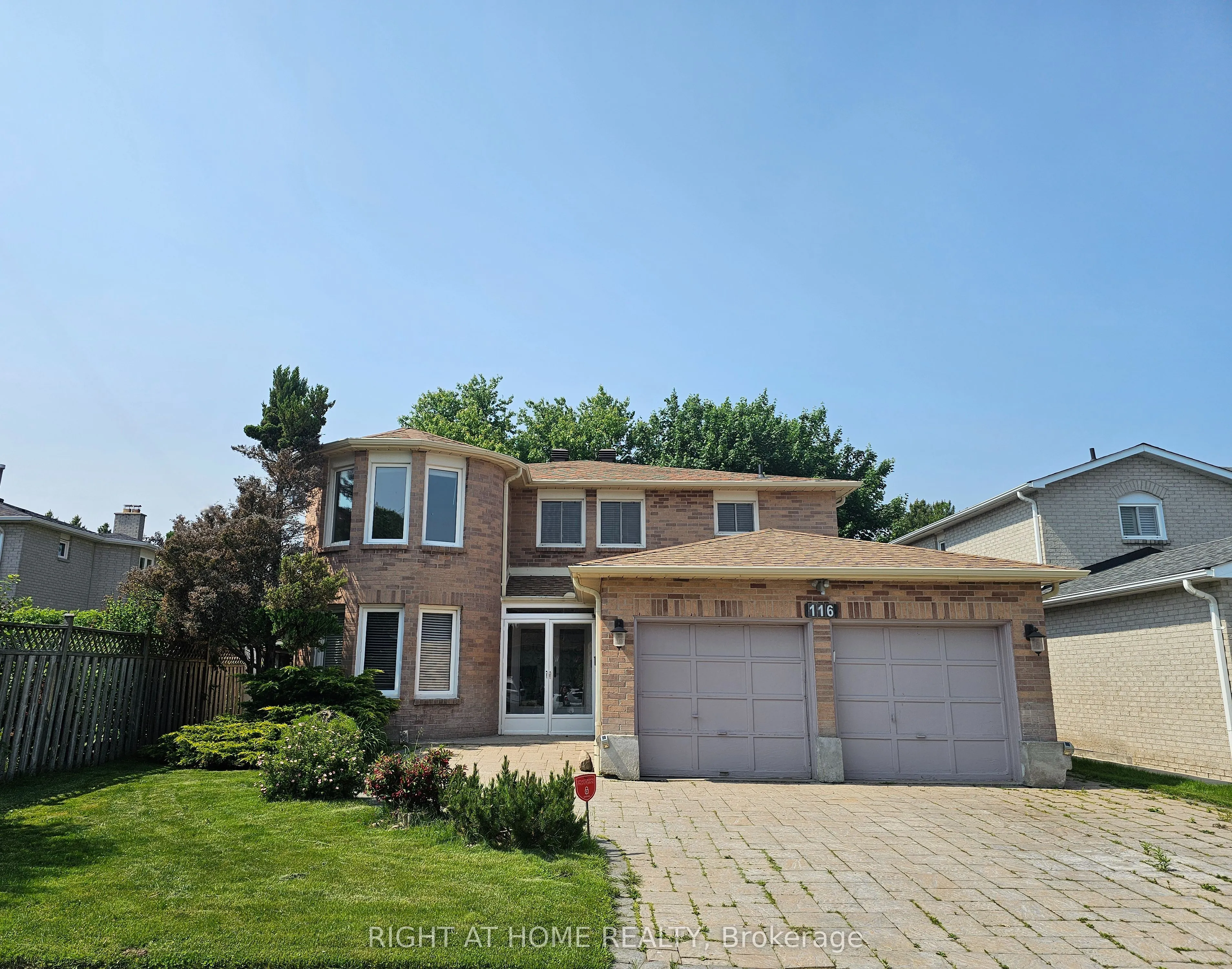 116 Cooperage Crescent, Richmond Hill, ON L4C 9L8