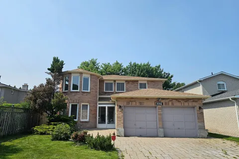 116 Cooperage Crescent, Richmond Hill, ON L4C 9L8