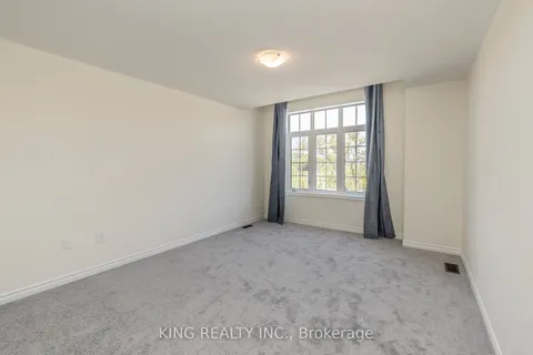 29 Bowline Vista N/A, East Gwillimbury, ON L9N 0W2