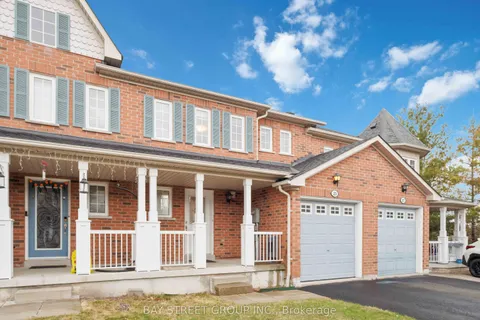 25 Maple Ridge Crescent, Markham, ON L6E 1V3