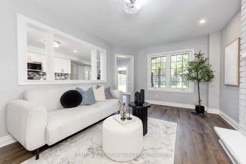 184 Gwendolyn Boulevard, Georgina, ON L4P 3V7